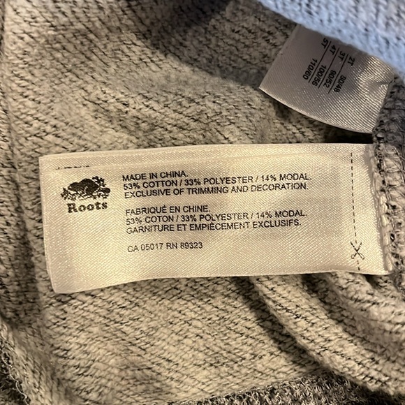 Roots Cabin 1973 Hoodie Size 3T Toddler Boy Girl Heather Gray Red Maple Leaf EUC - Picture 5 of 8